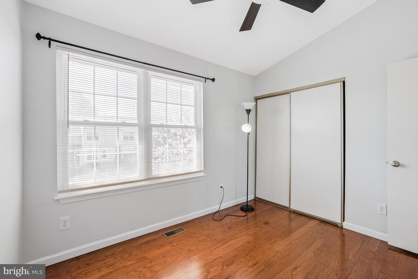 46724 Summit Terrace photo 19