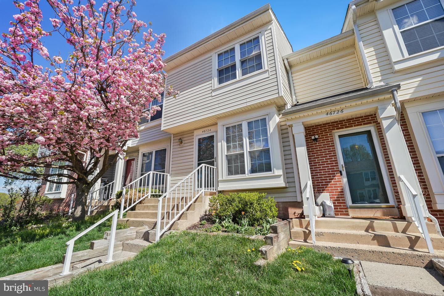 46724 Summit Terrace photo 2