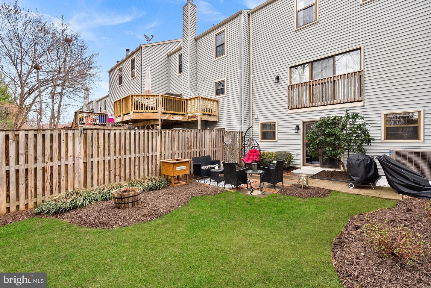 27 Haxall Court photo 40