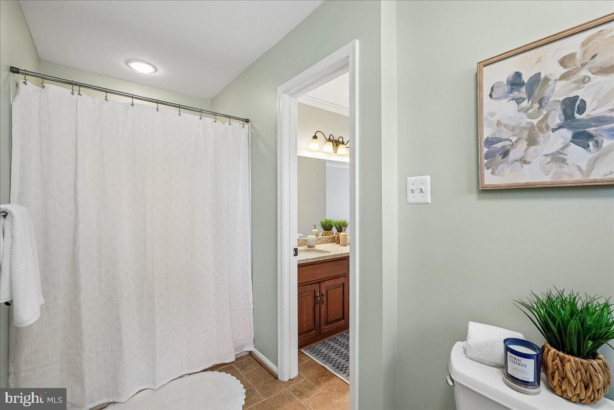17621 Evers Court photo 41