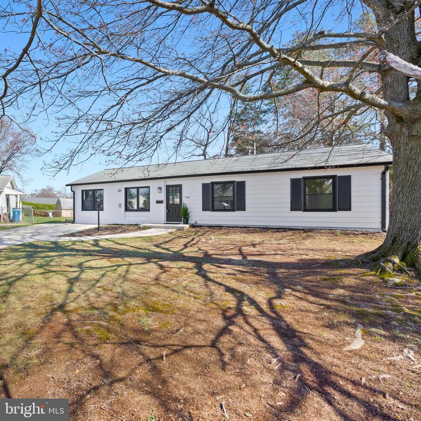 708 W Jasper Court