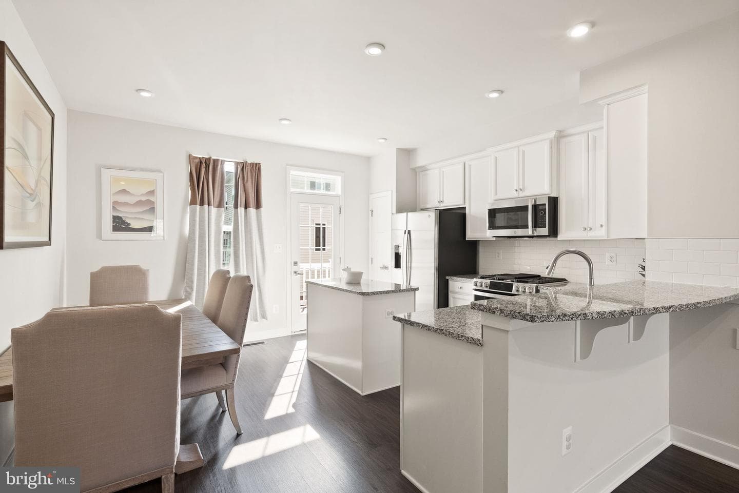 42582 Antonia Terrace photo 2