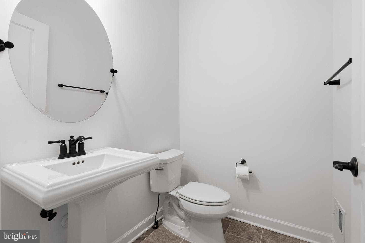 20285 Redrose Drive photo 31