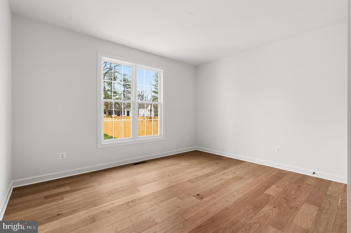 20285 Redrose Drive photo 33