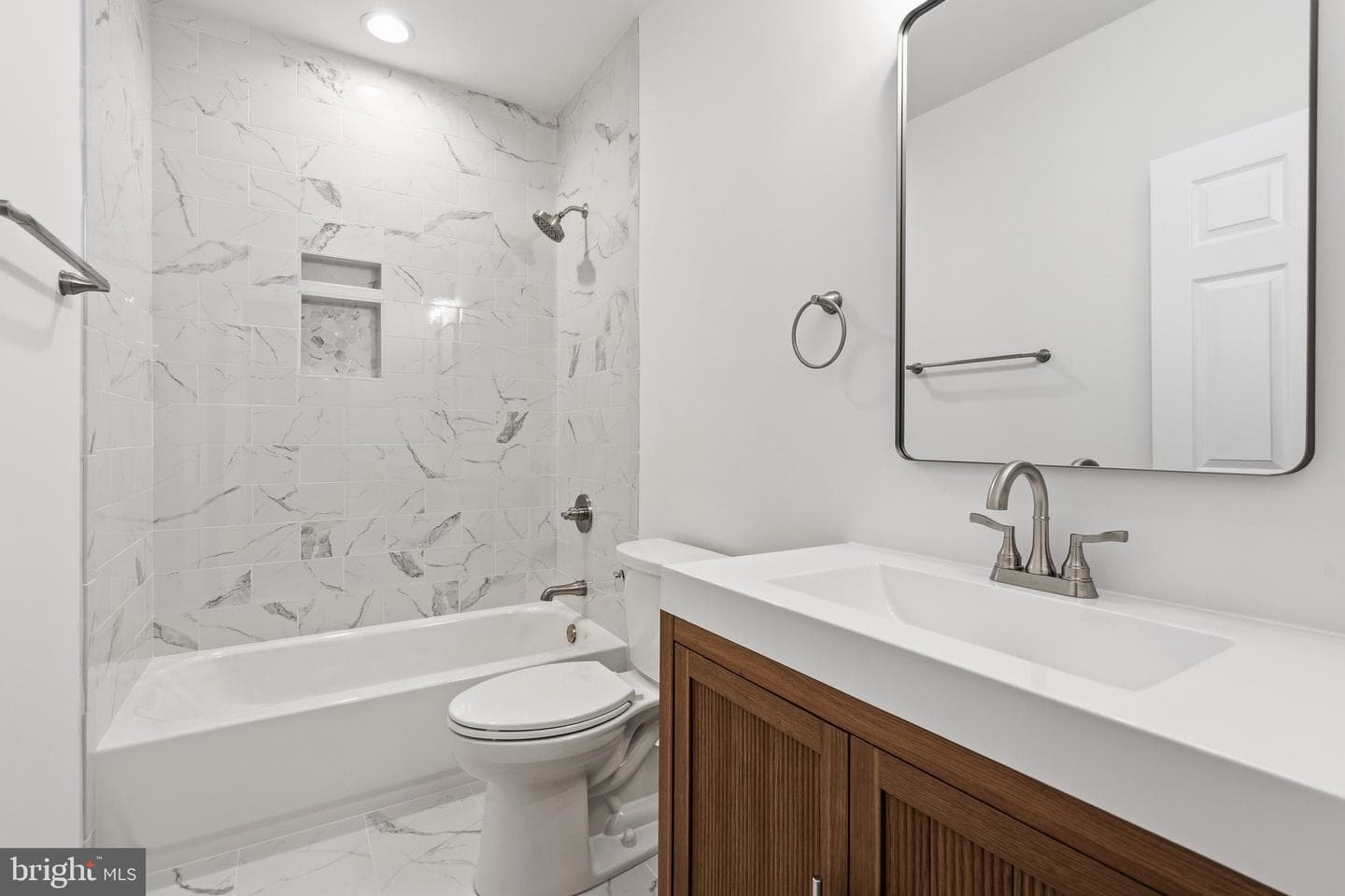 20285 Redrose Drive photo 59