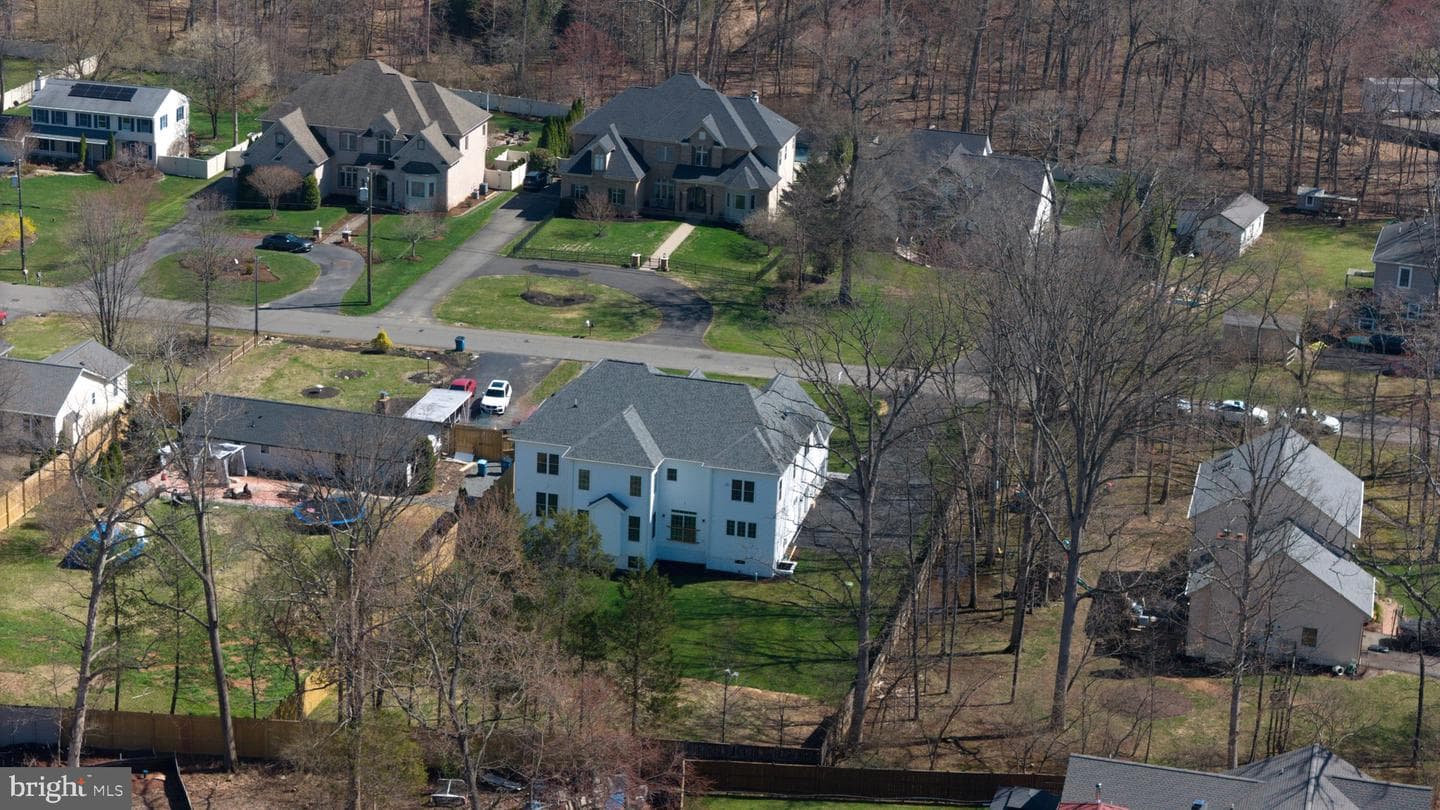 20285 Redrose Drive photo 62
