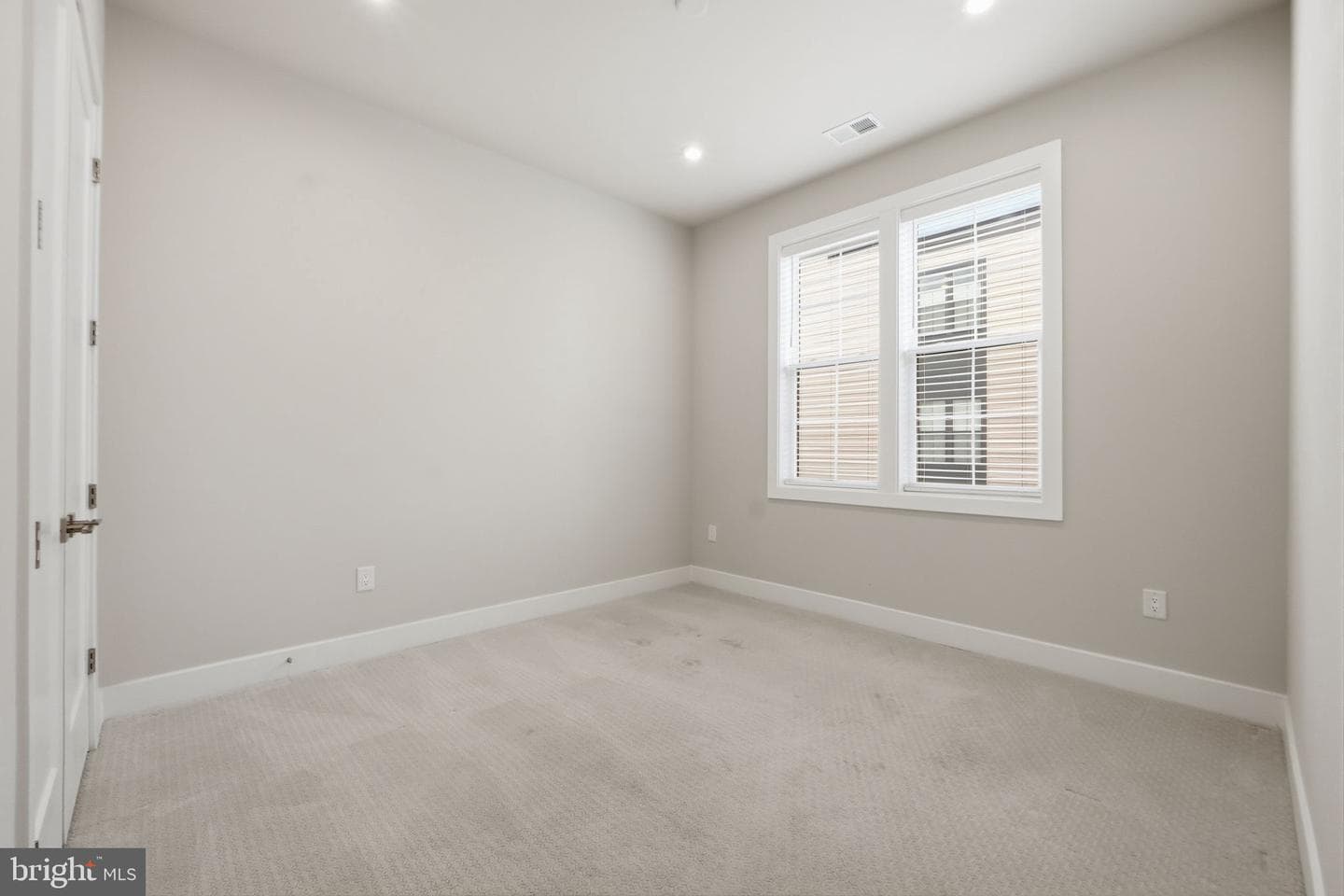22171 Springside Terrace #300 photo 35