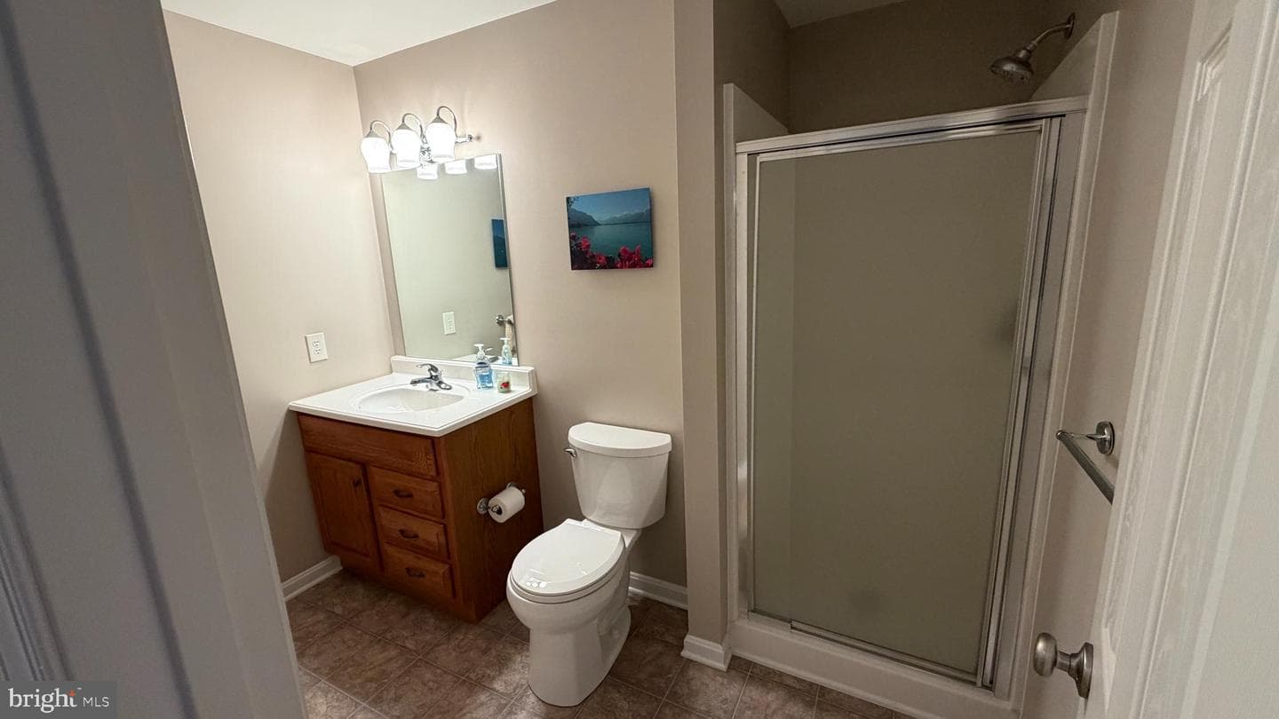 912 Towering Oak Court photo 9