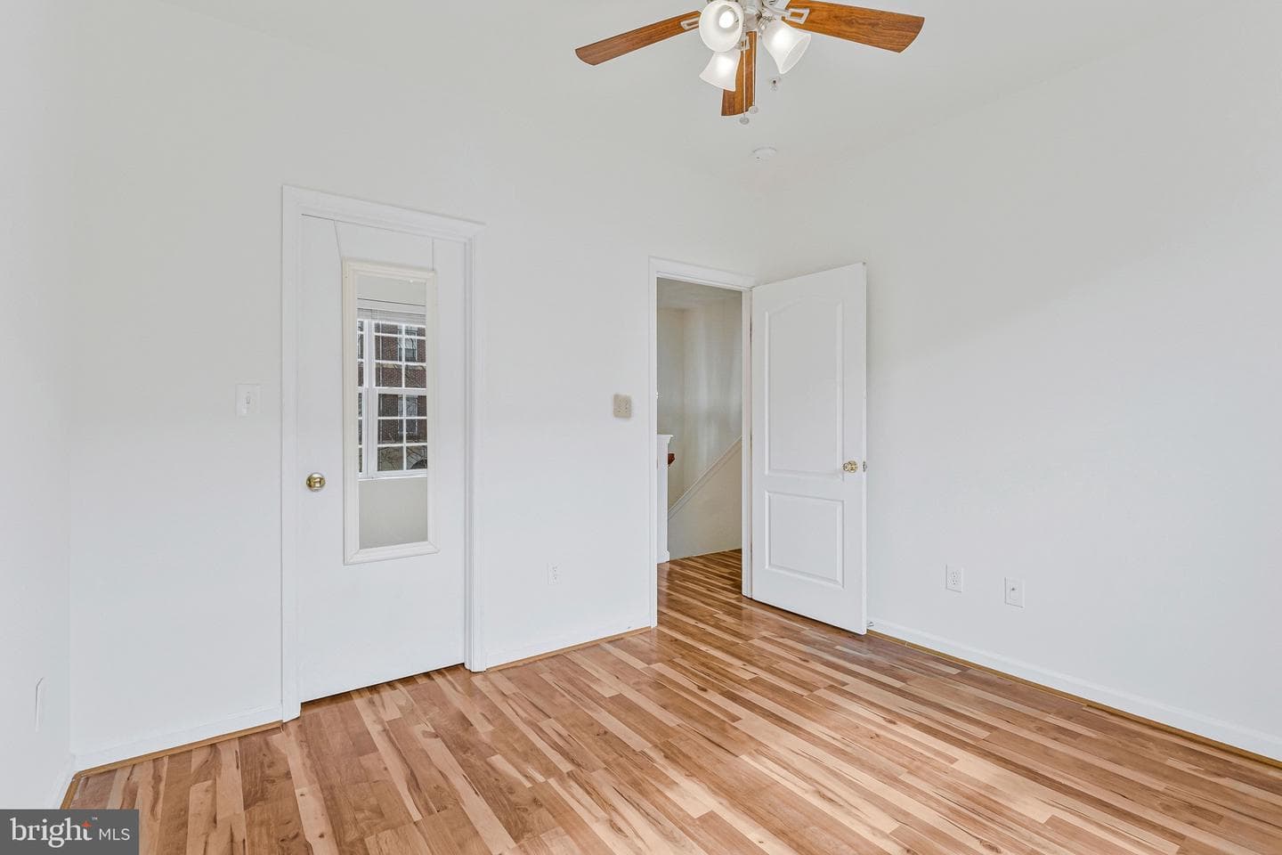 43662 Mcdowell Square photo 16