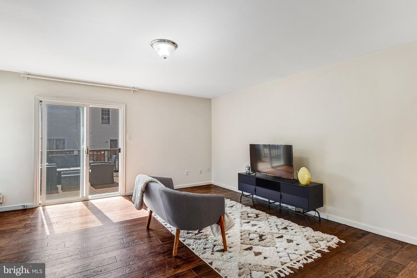 42847 Pilgrim Square photo 19