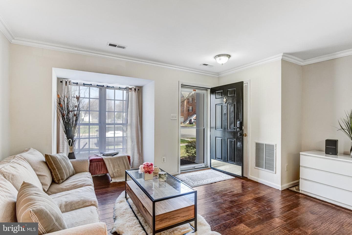 42847 Pilgrim Square photo 5