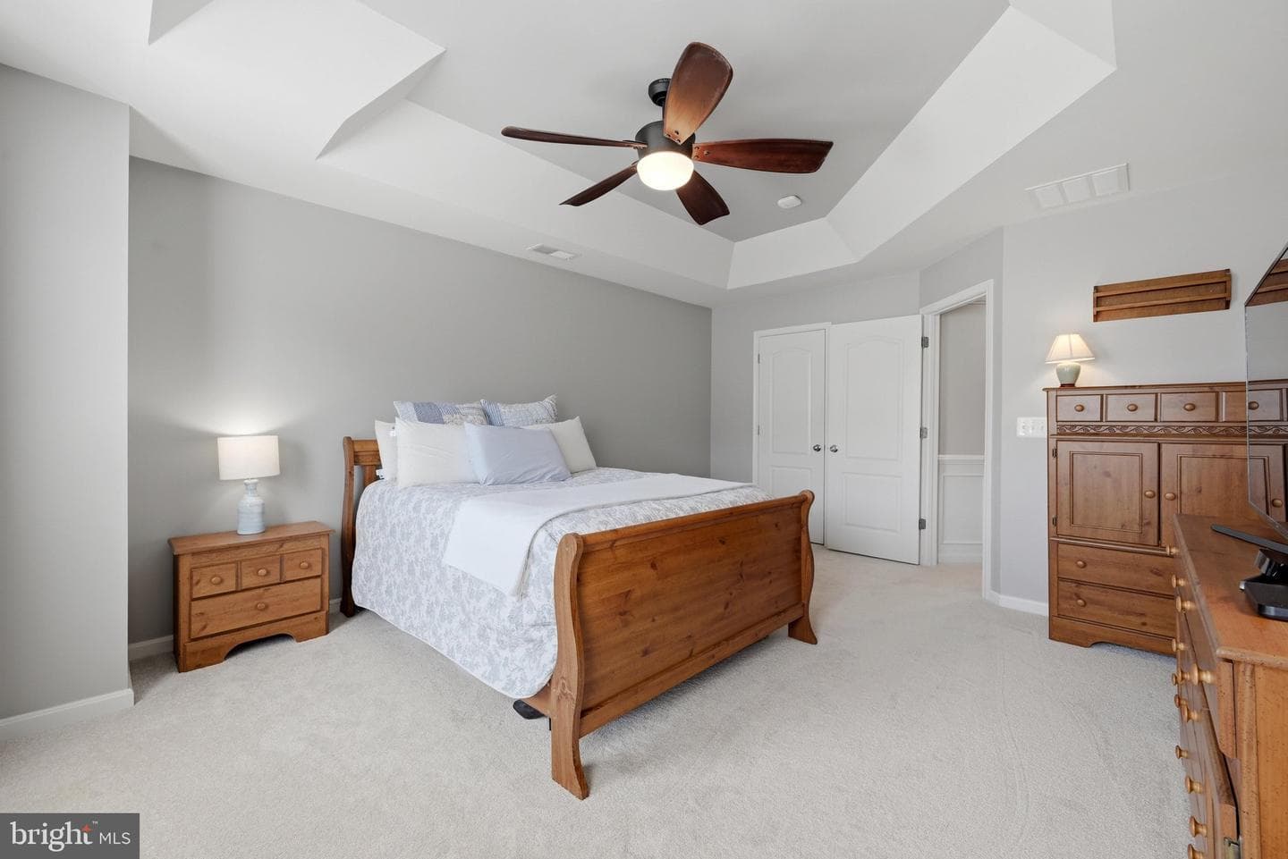 22631 Hawkbill Square photo 29