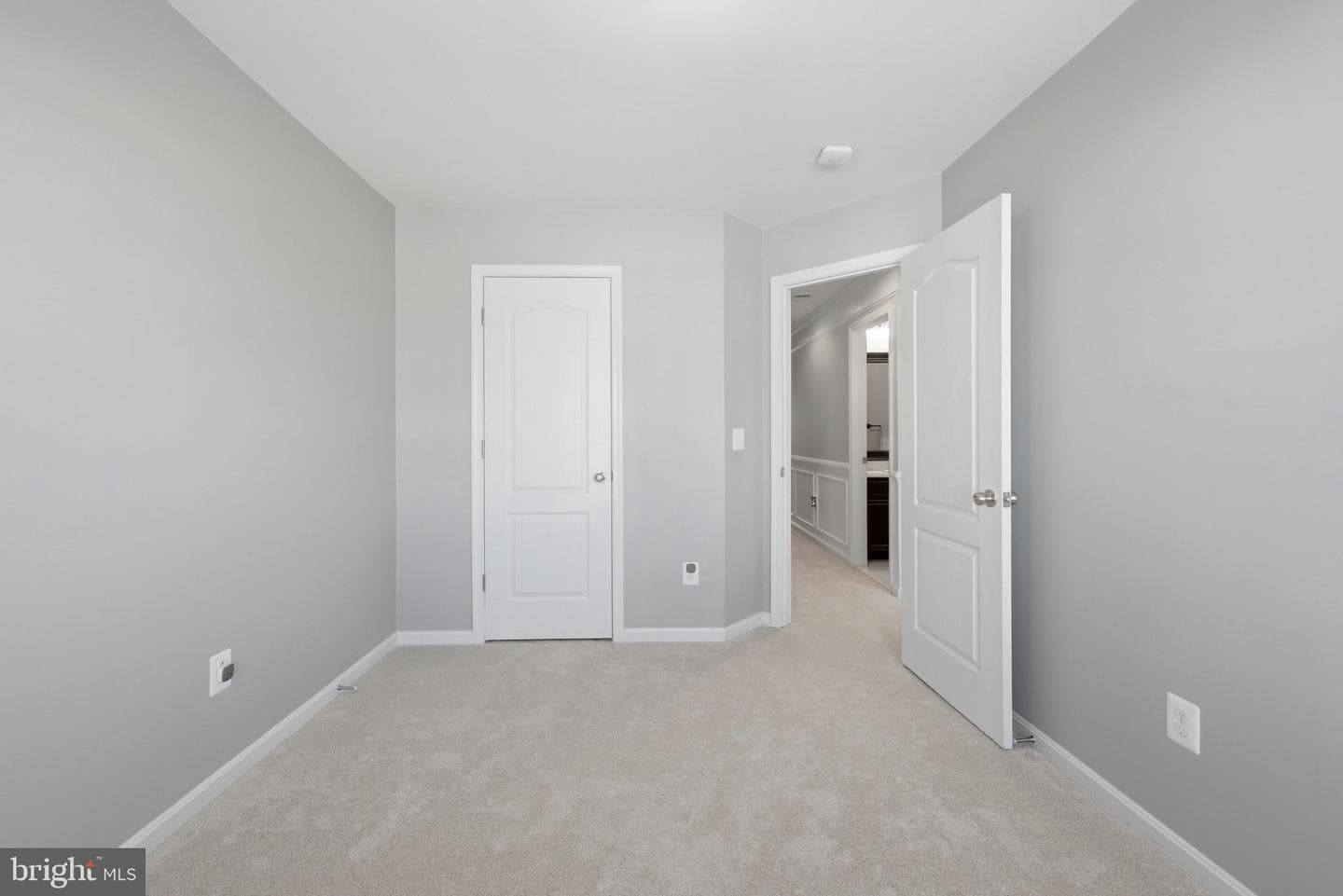 22631 Hawkbill Square photo 35