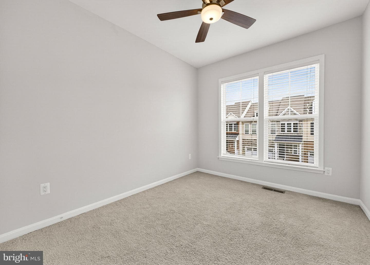 20471 Rolling Water Terrace photo 31
