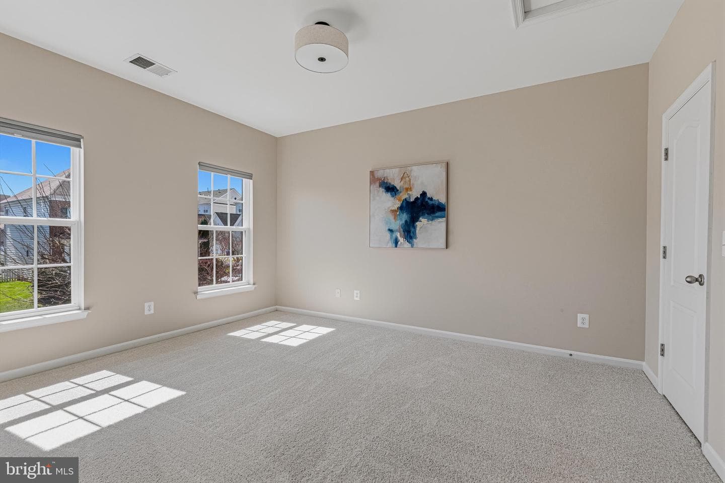 43172 Nikos Street photo 22