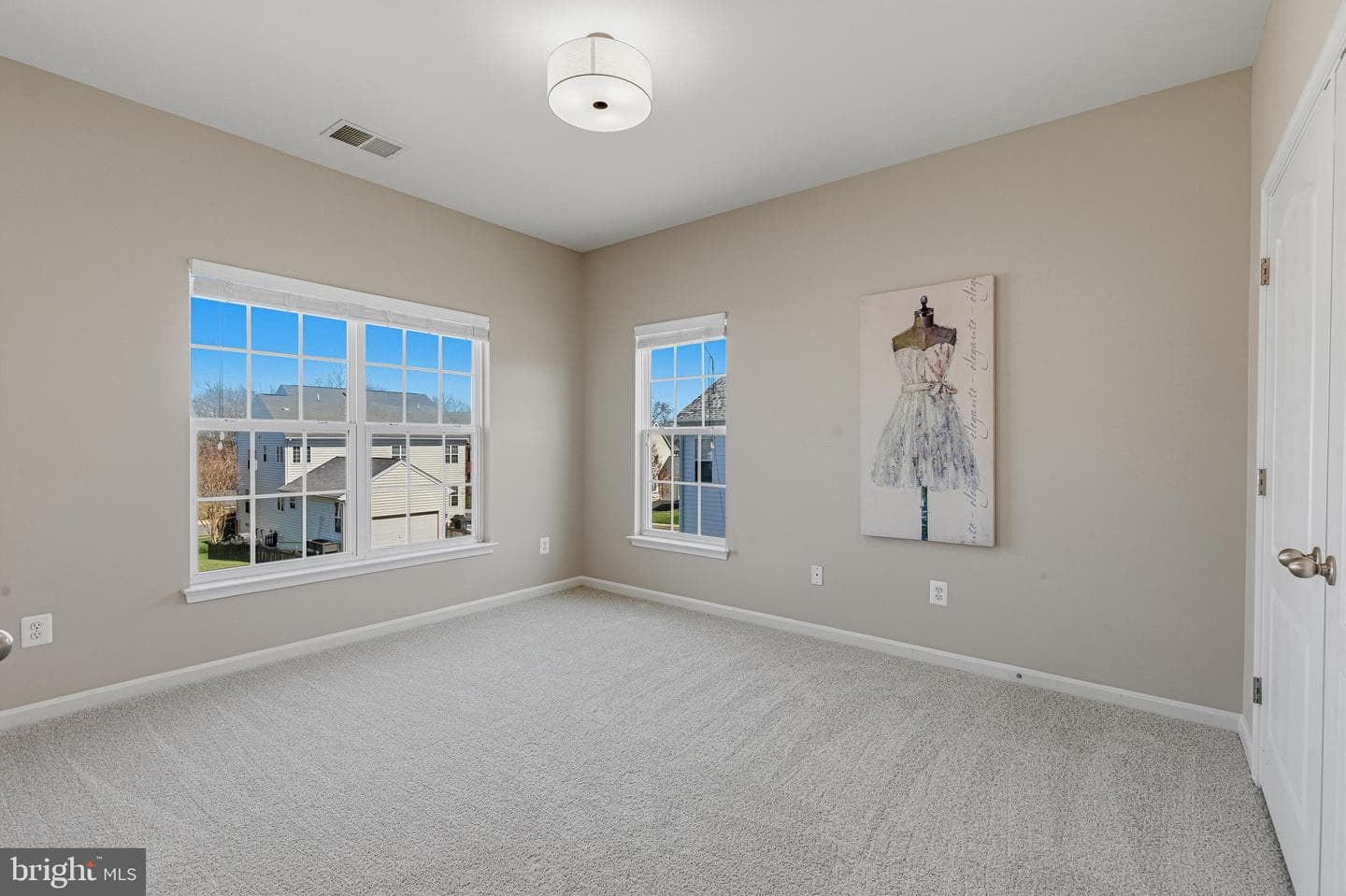 43172 Nikos Street photo 25