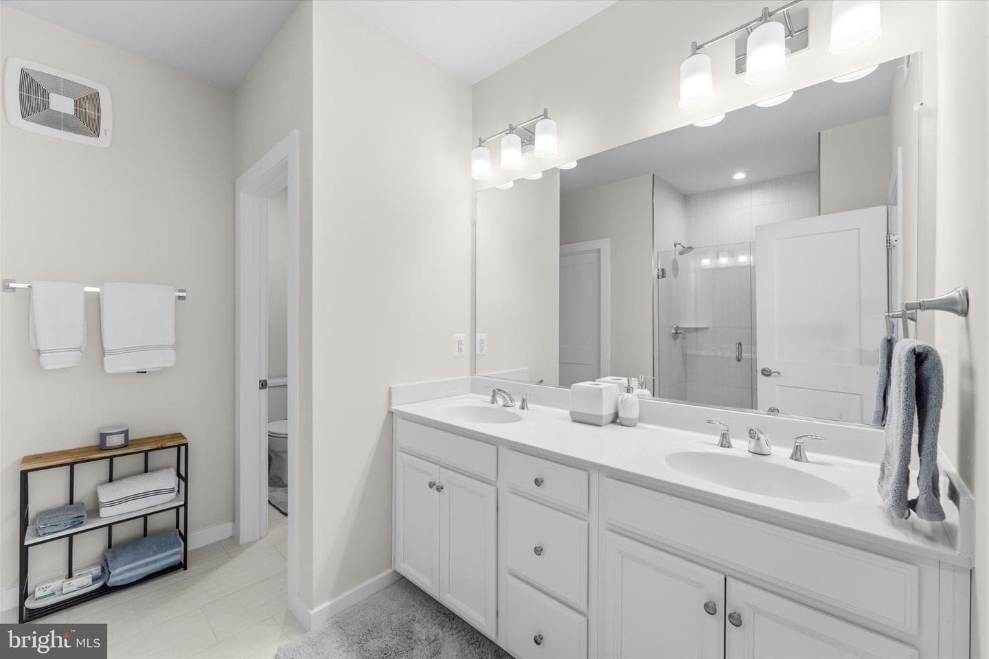 44625 Wolfhound Square photo 26