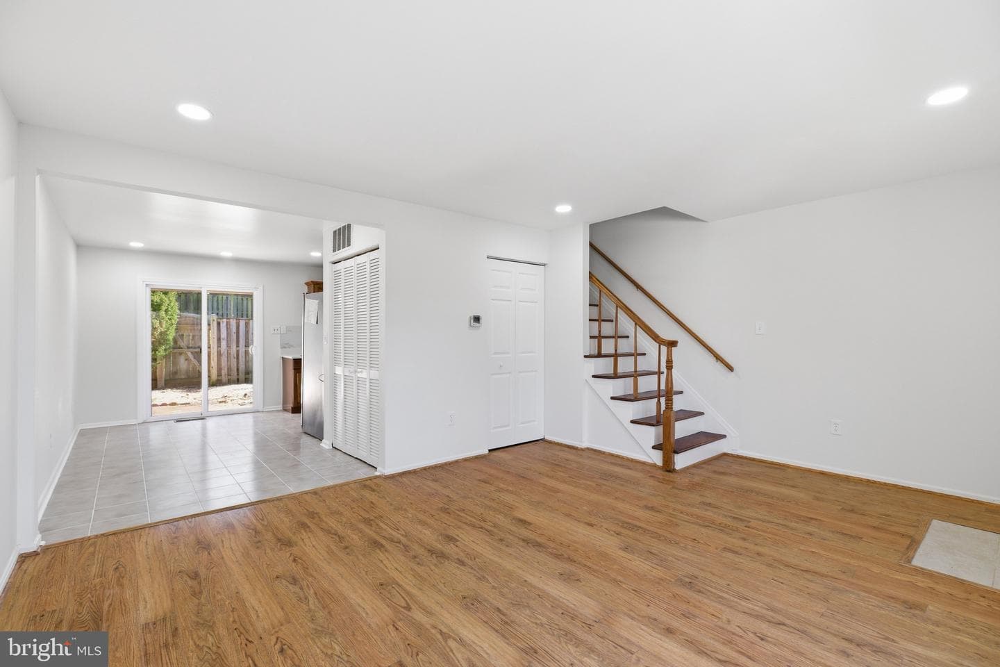 102 N Duke Drive photo 11
