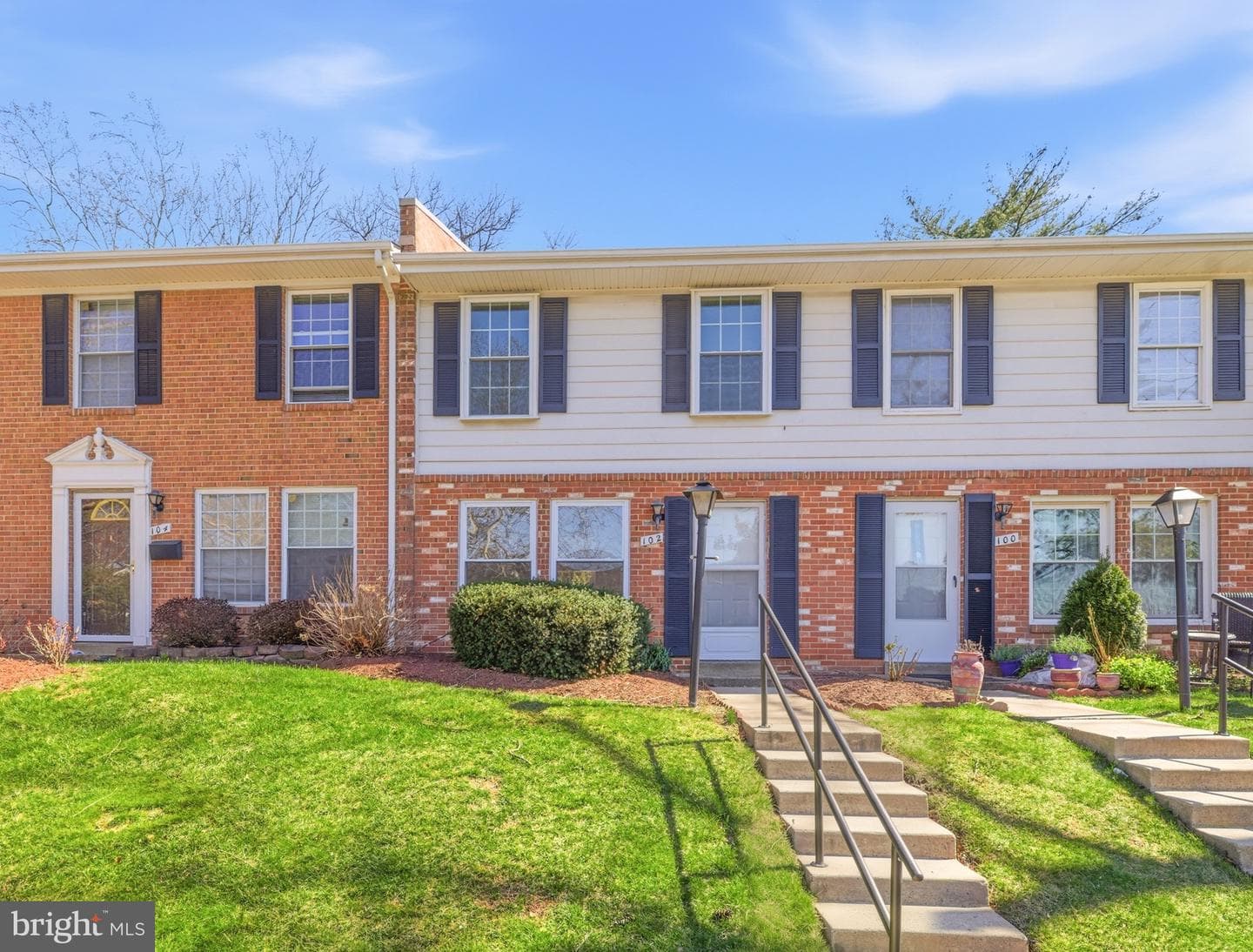 102 N Duke Drive, Sterling