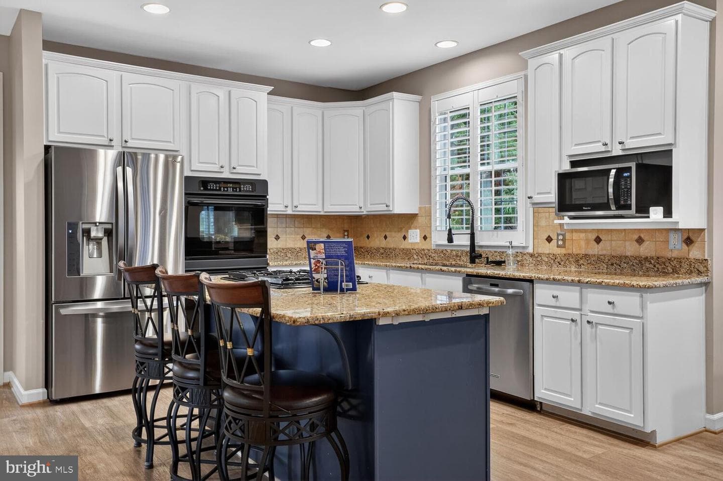 22817 Portico Place photo 13