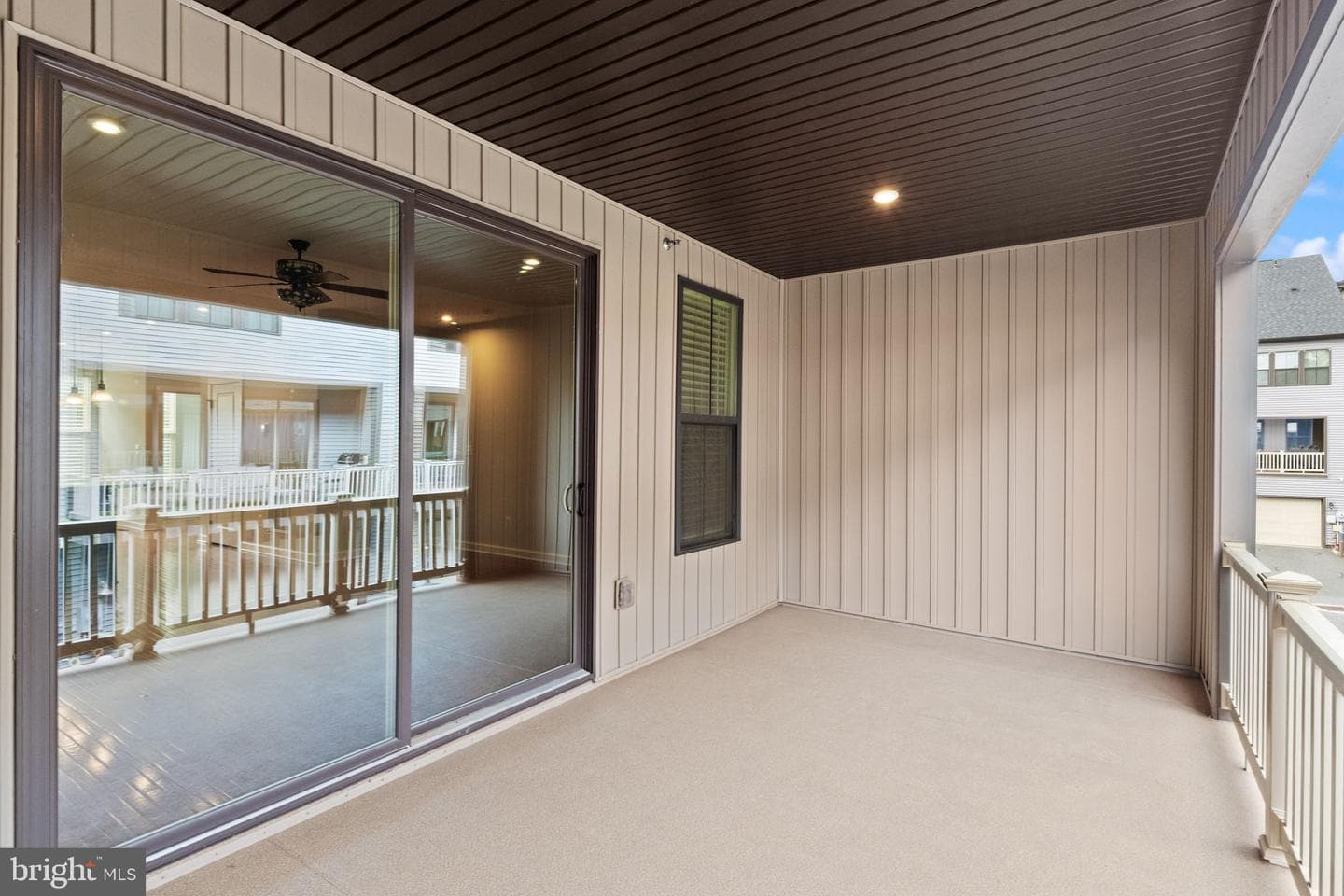 22308 Seabring Terrace photo 10