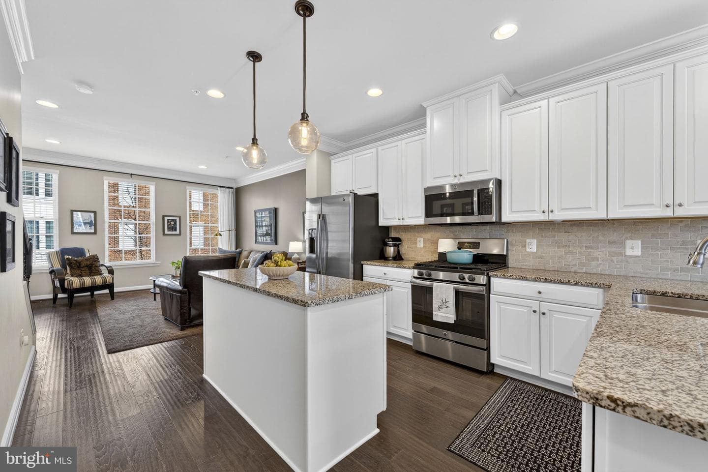 459 Haupt Square SE photo 13