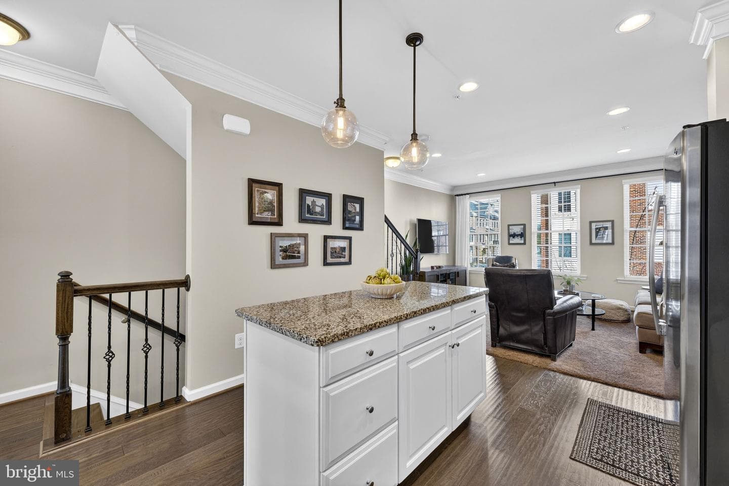 459 Haupt Square SE photo 15