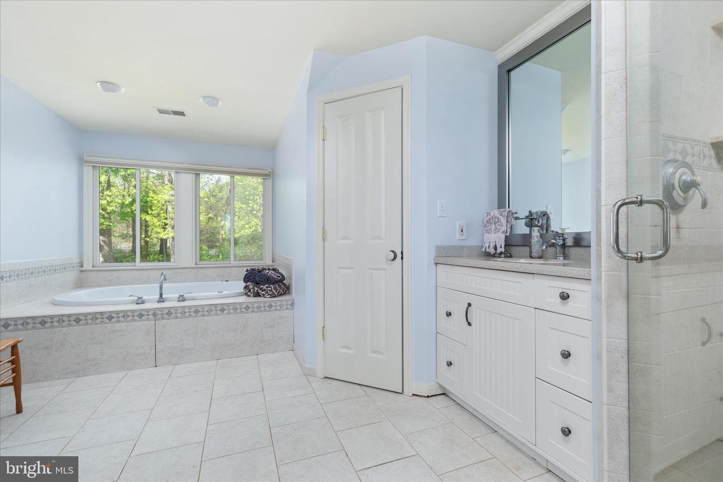 17352 Raven Rocks Road photo 16