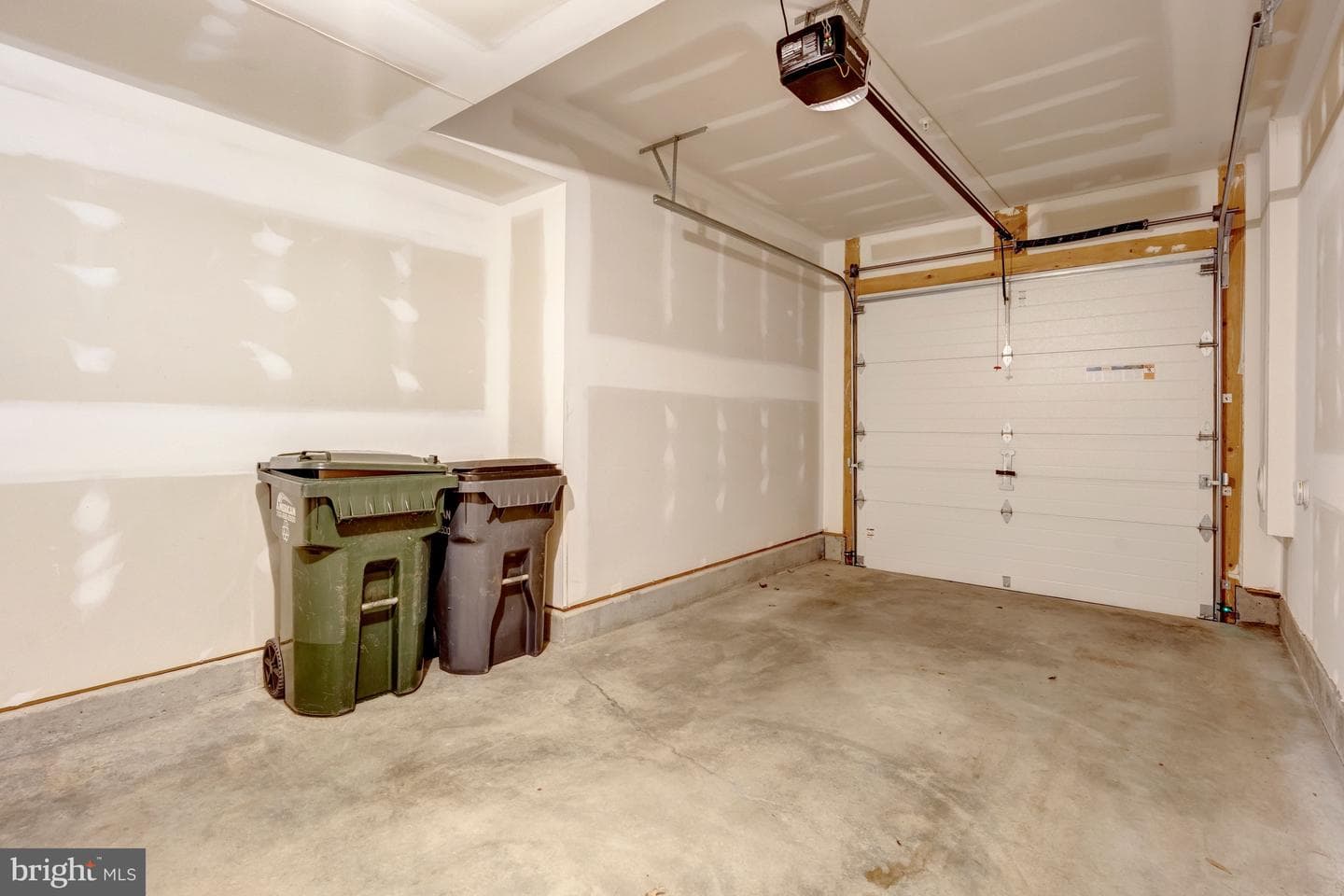 22379 Roanoke Rise Terrace photo 12