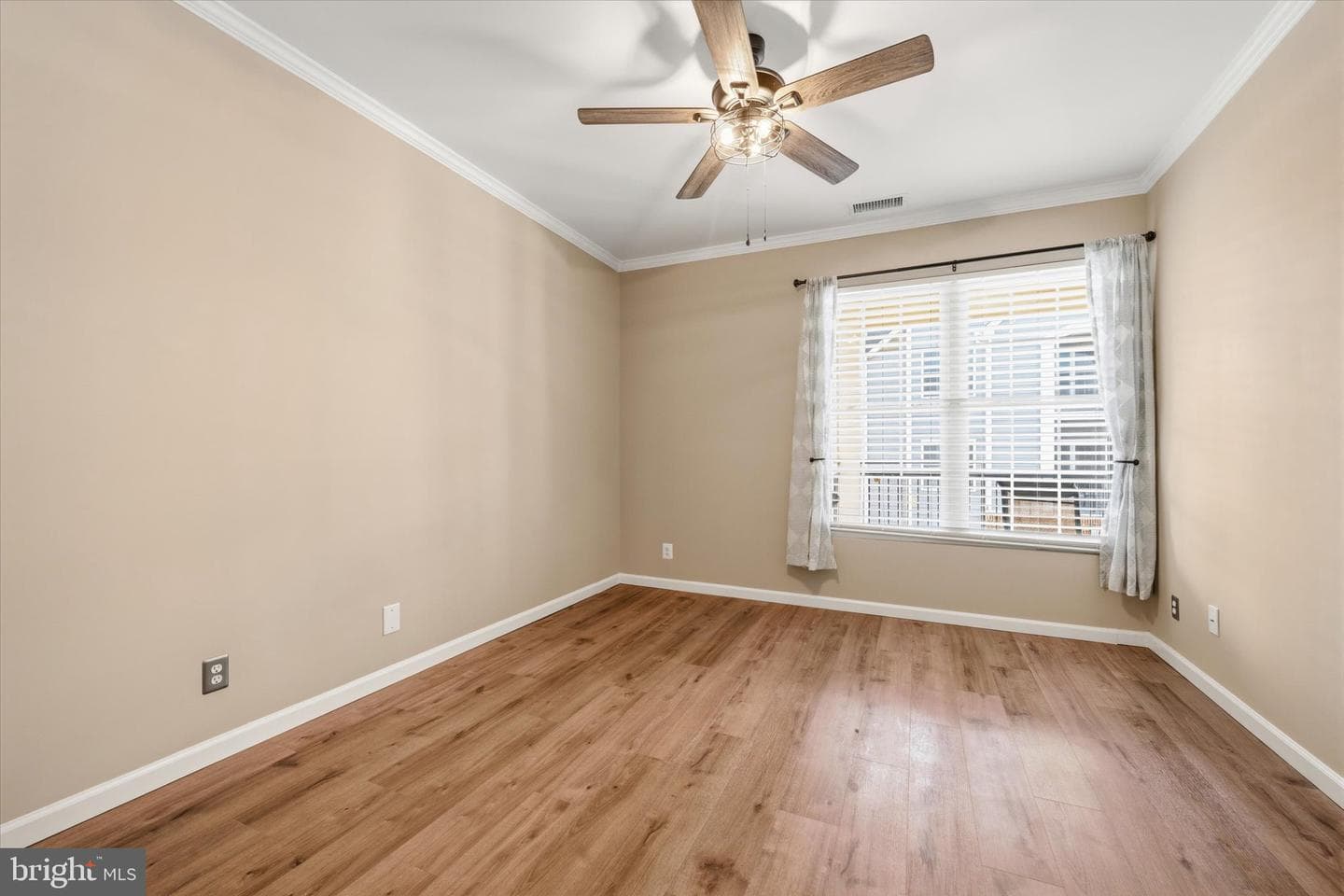 46628 Drysdale Ter # 301 photo 12