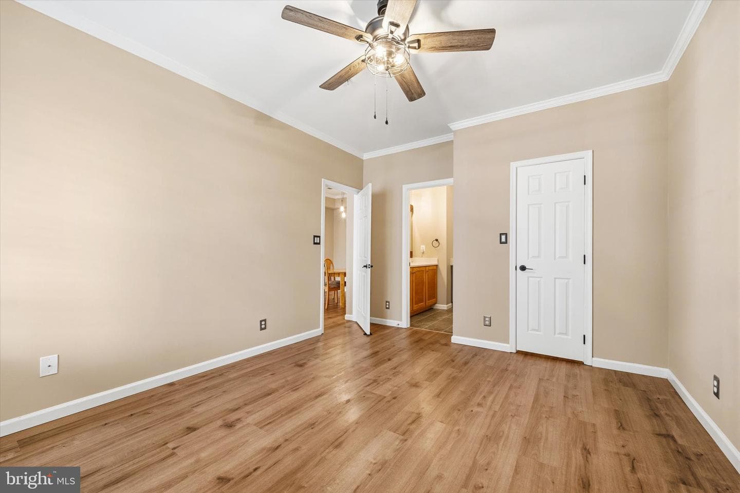 46628 Drysdale Ter # 301 photo 13