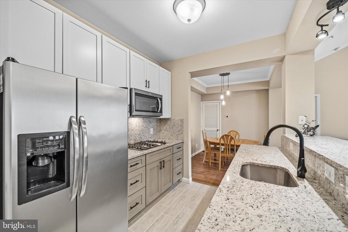 46628 Drysdale Ter # 301 photo 4