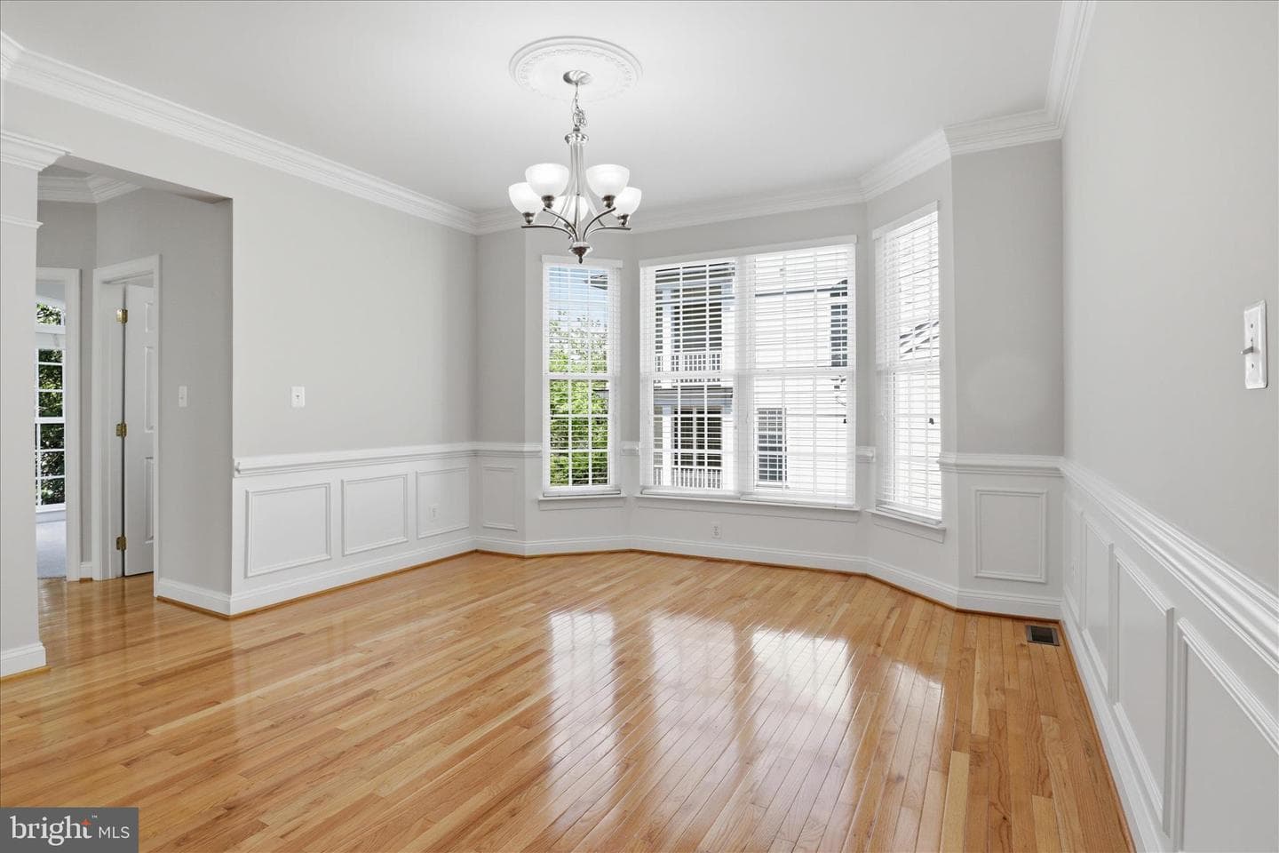 13572 Arcadian Dr photo 25