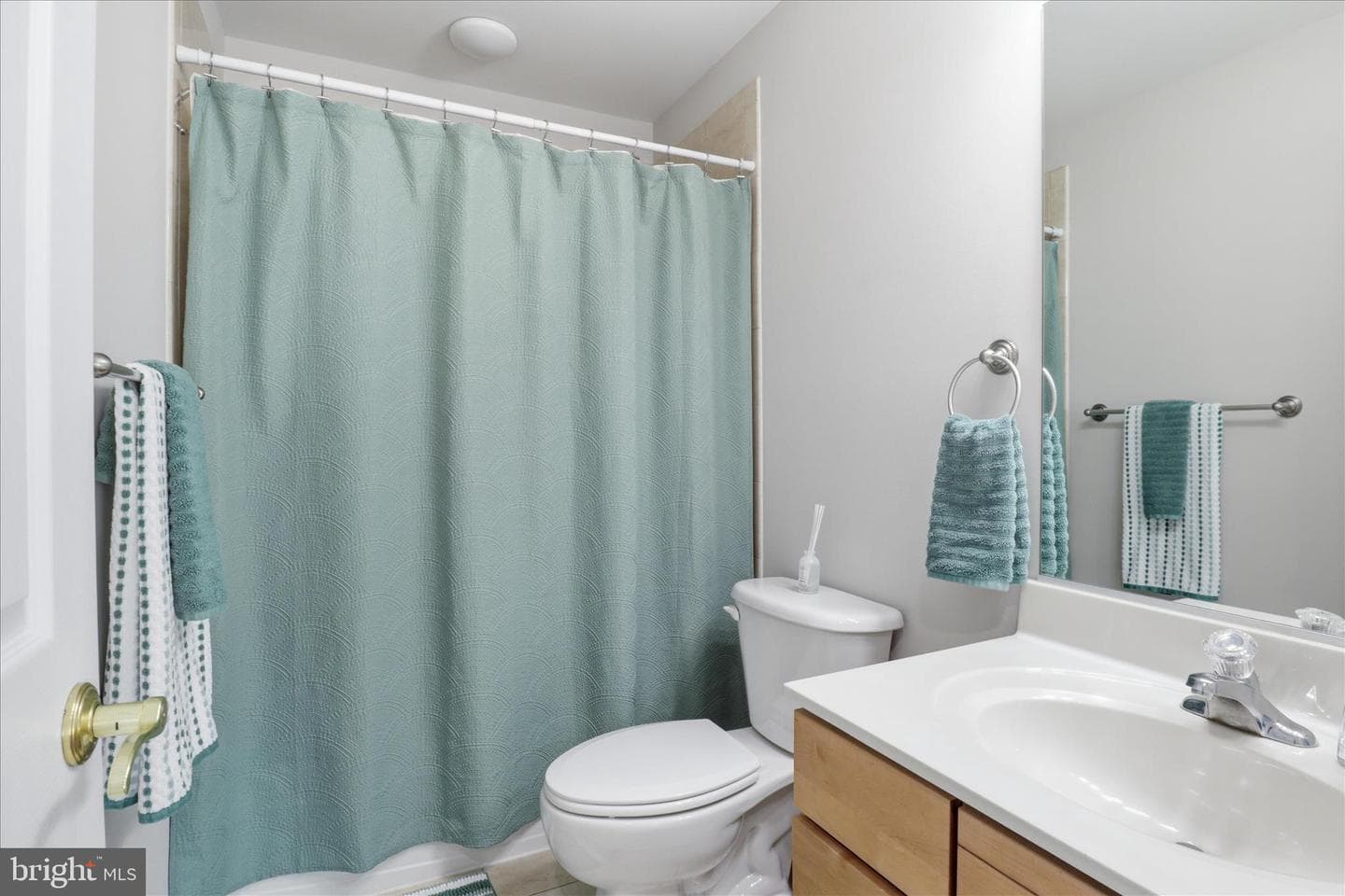 13572 Arcadian Dr photo 32