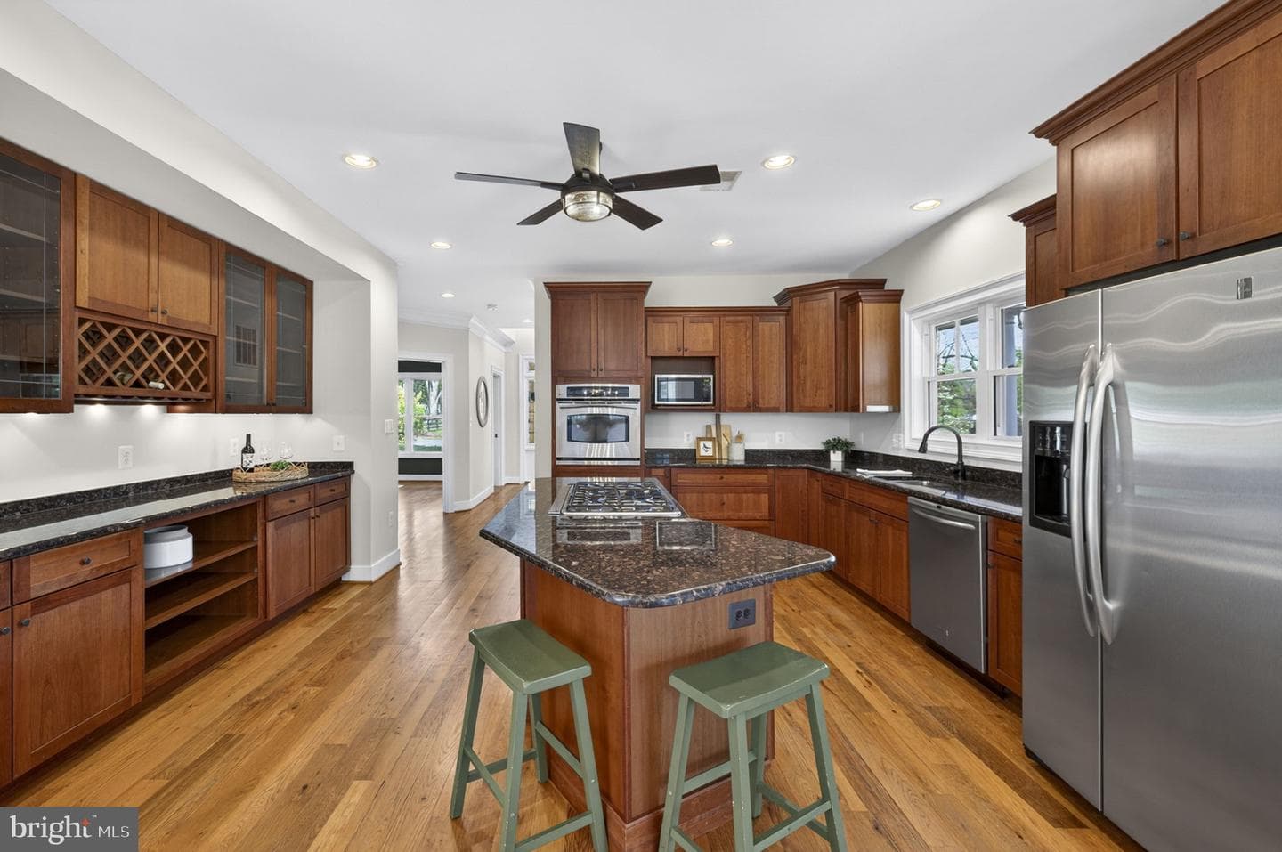 10 N Locust Street photo 28