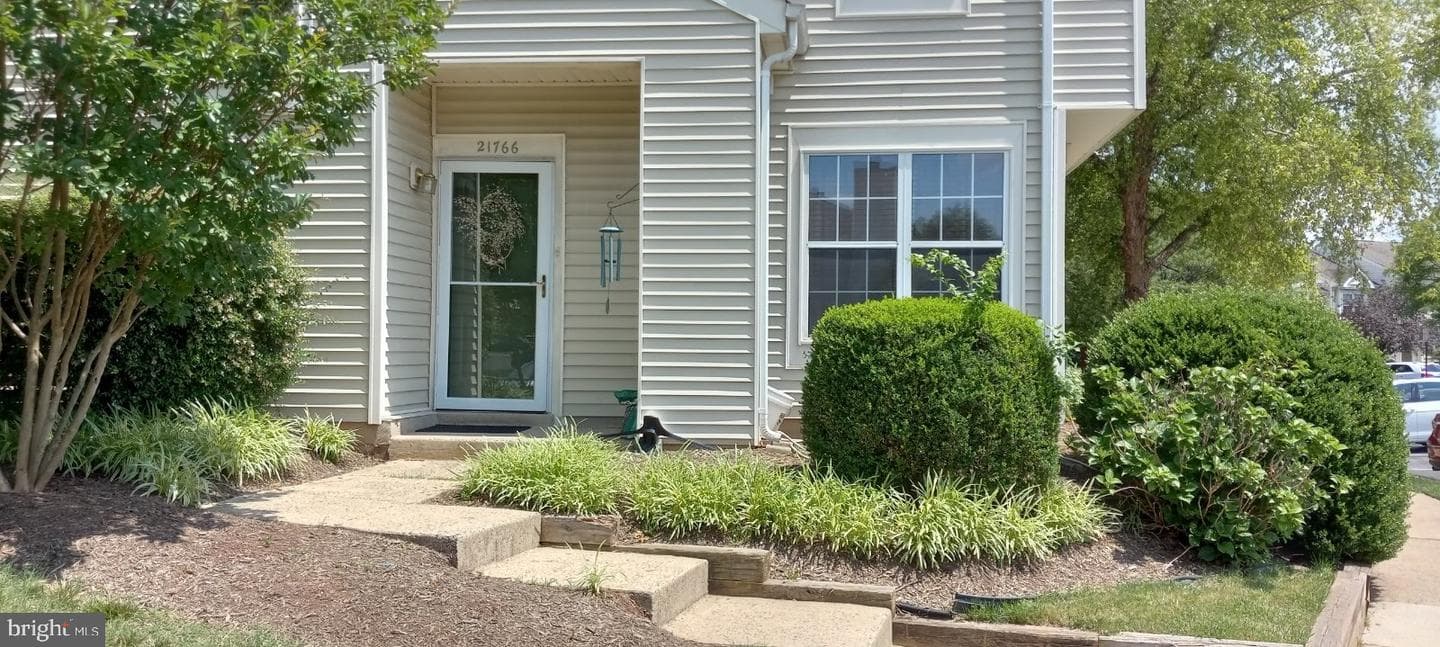 21766 Marigold Circle photo 1