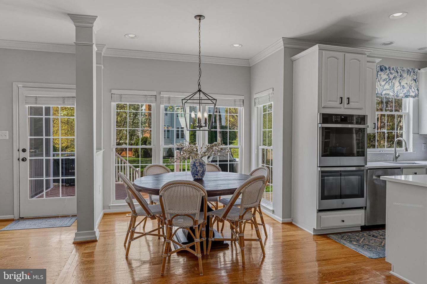 1403 Harle Place SW photo 8