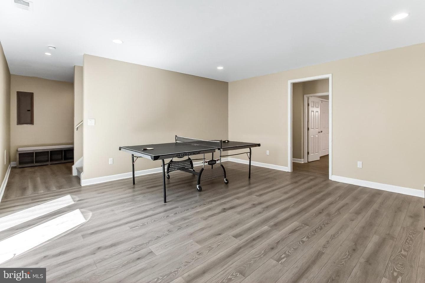 42308 Guildhall Drive photo 22