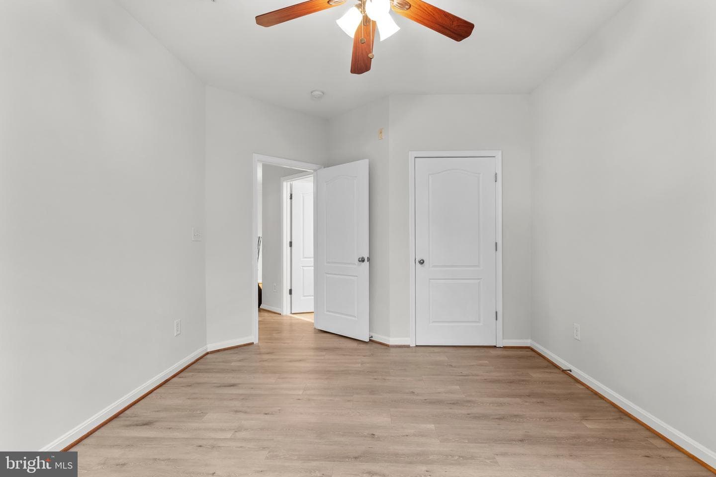 24701 Byrne Meadow Square #108 photo 8