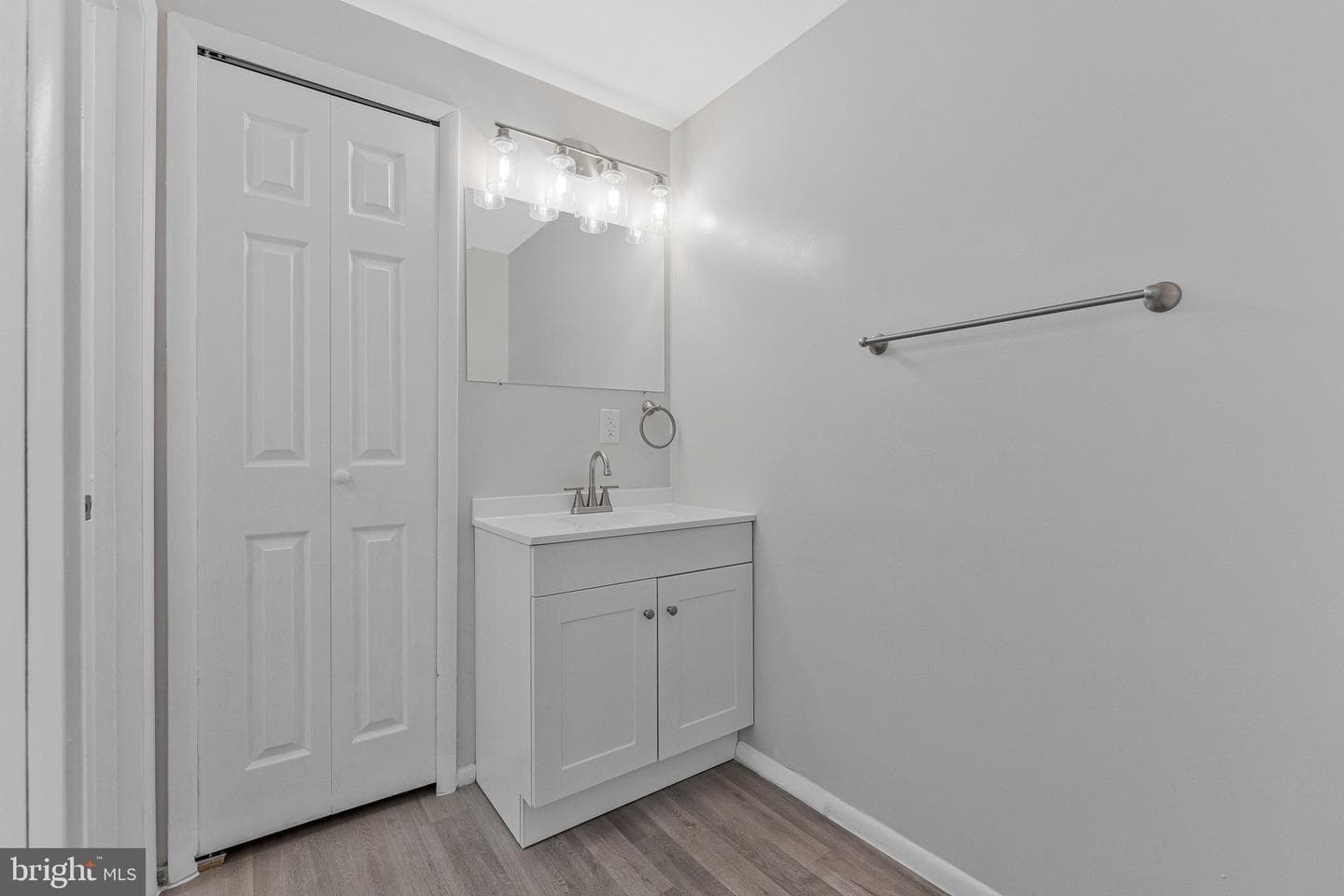 46 Wedgedale Drive photo 13