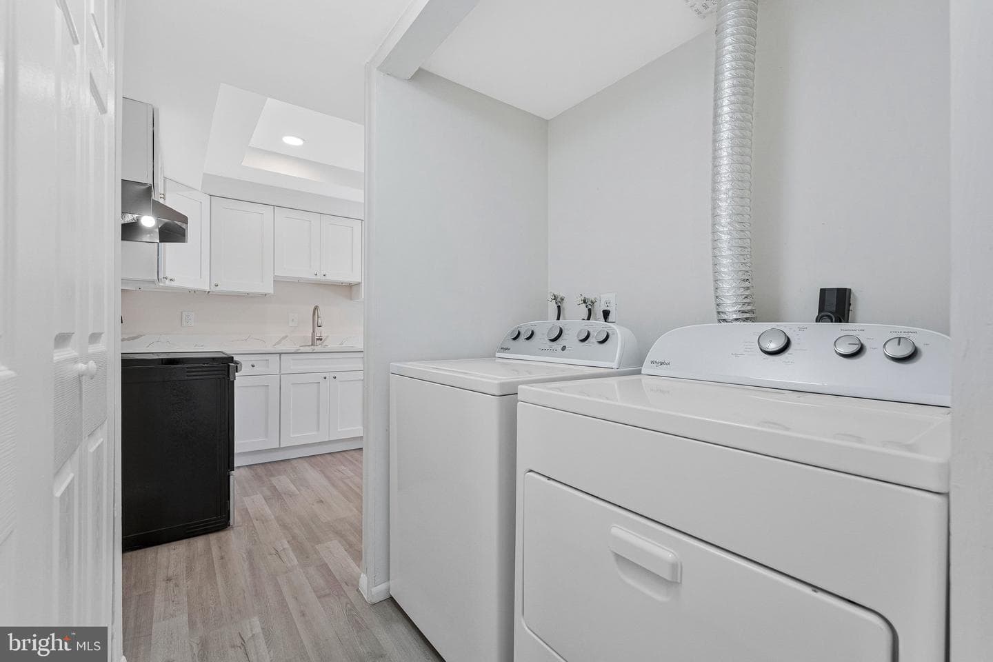 46 Wedgedale Drive photo 9
