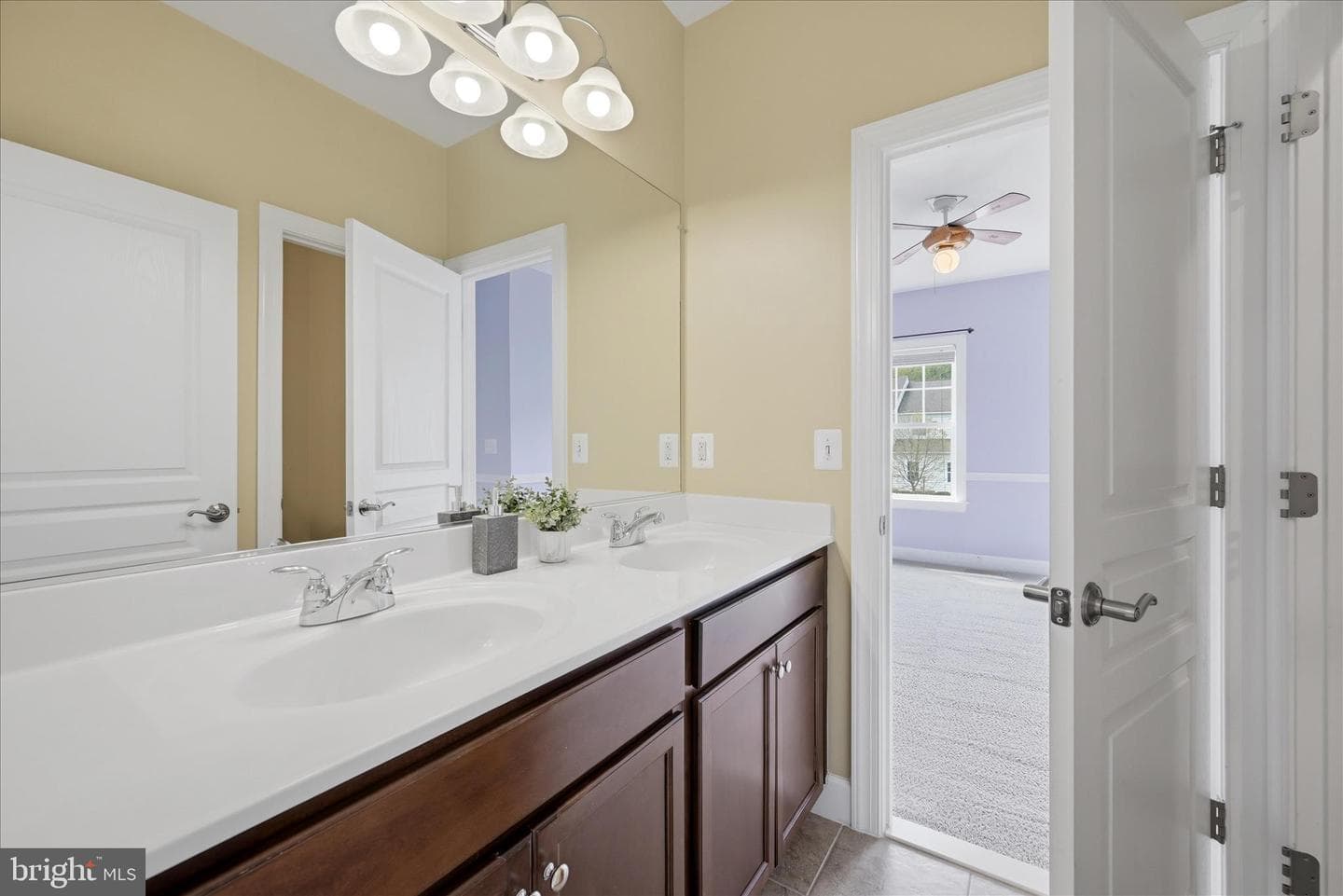 15698 Woodchester Court photo 49