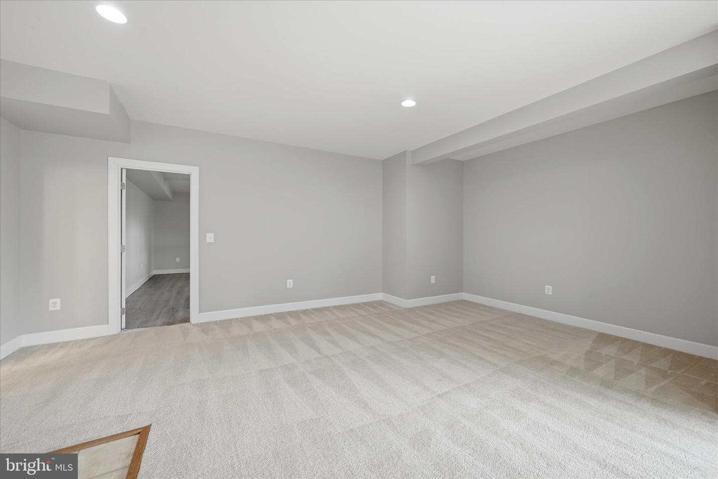 15698 Woodchester Court photo 59