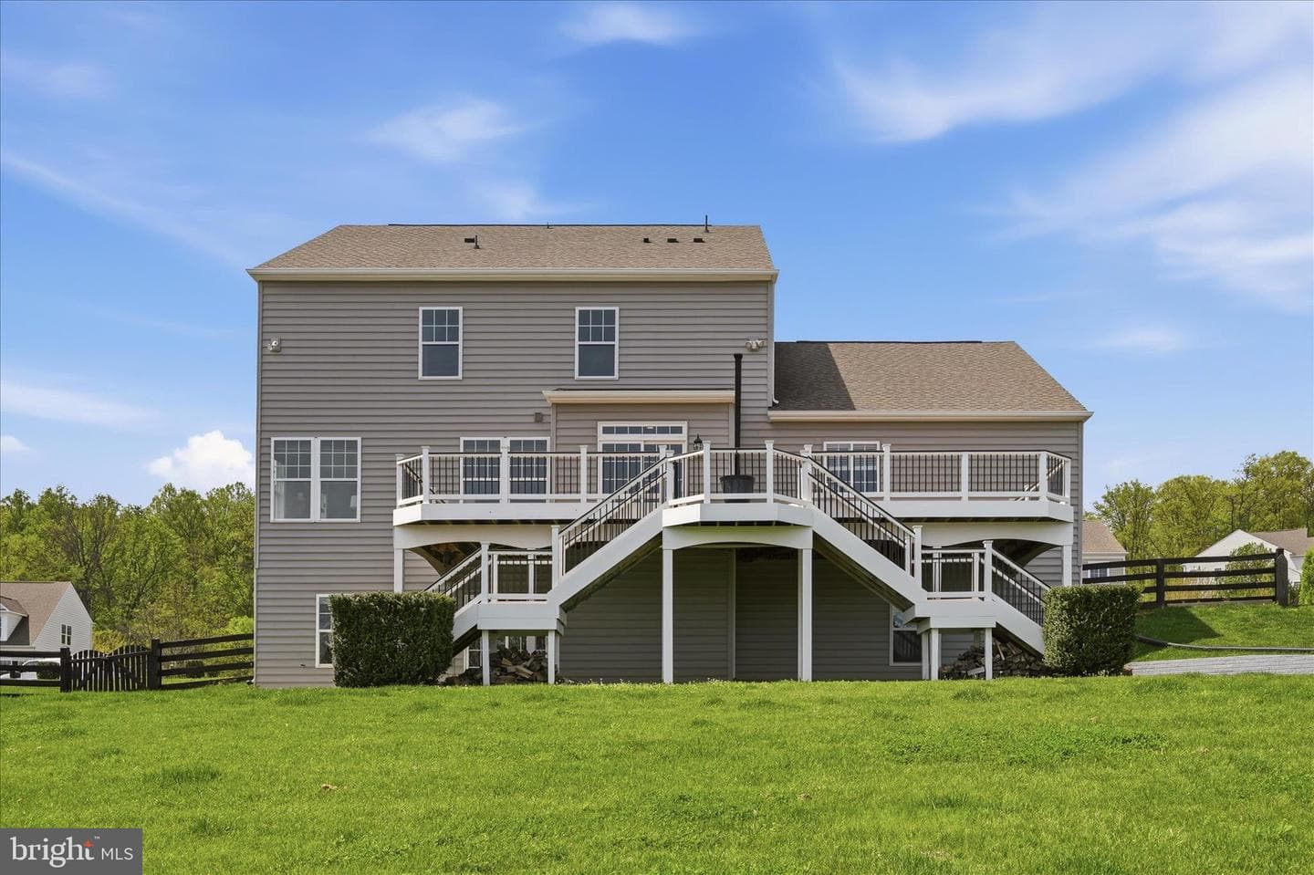 15698 Woodchester Court photo 70