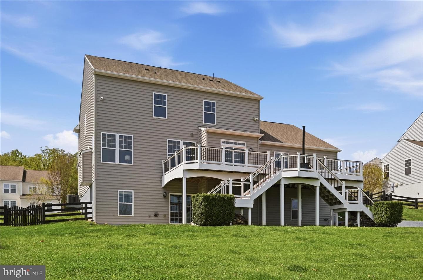 15698 Woodchester Court photo 71
