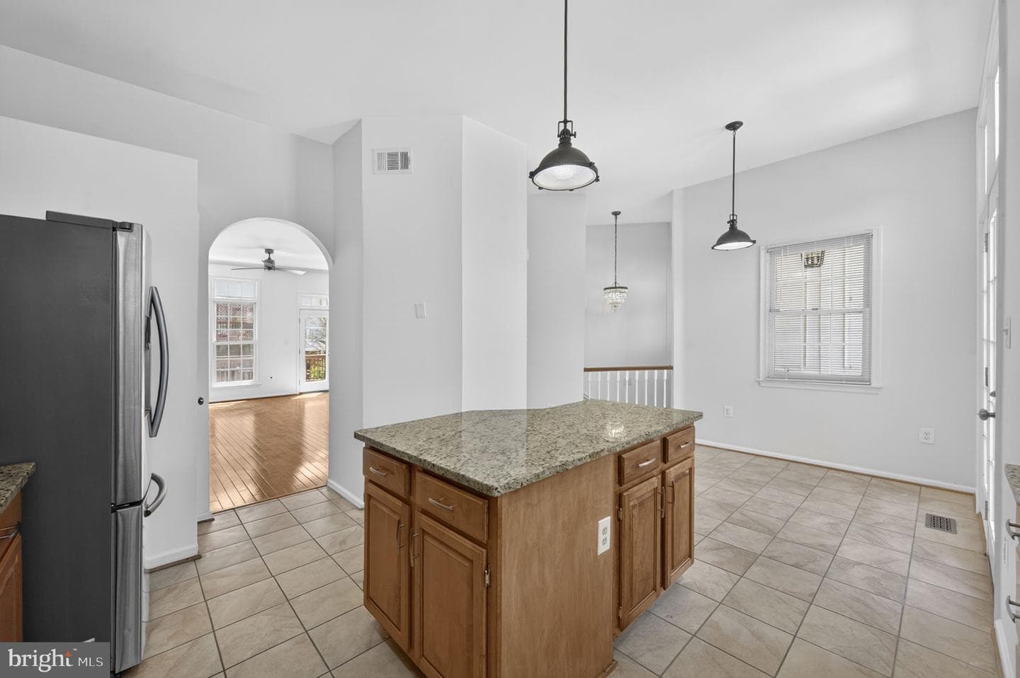 47697 Whirlpool Square photo 10