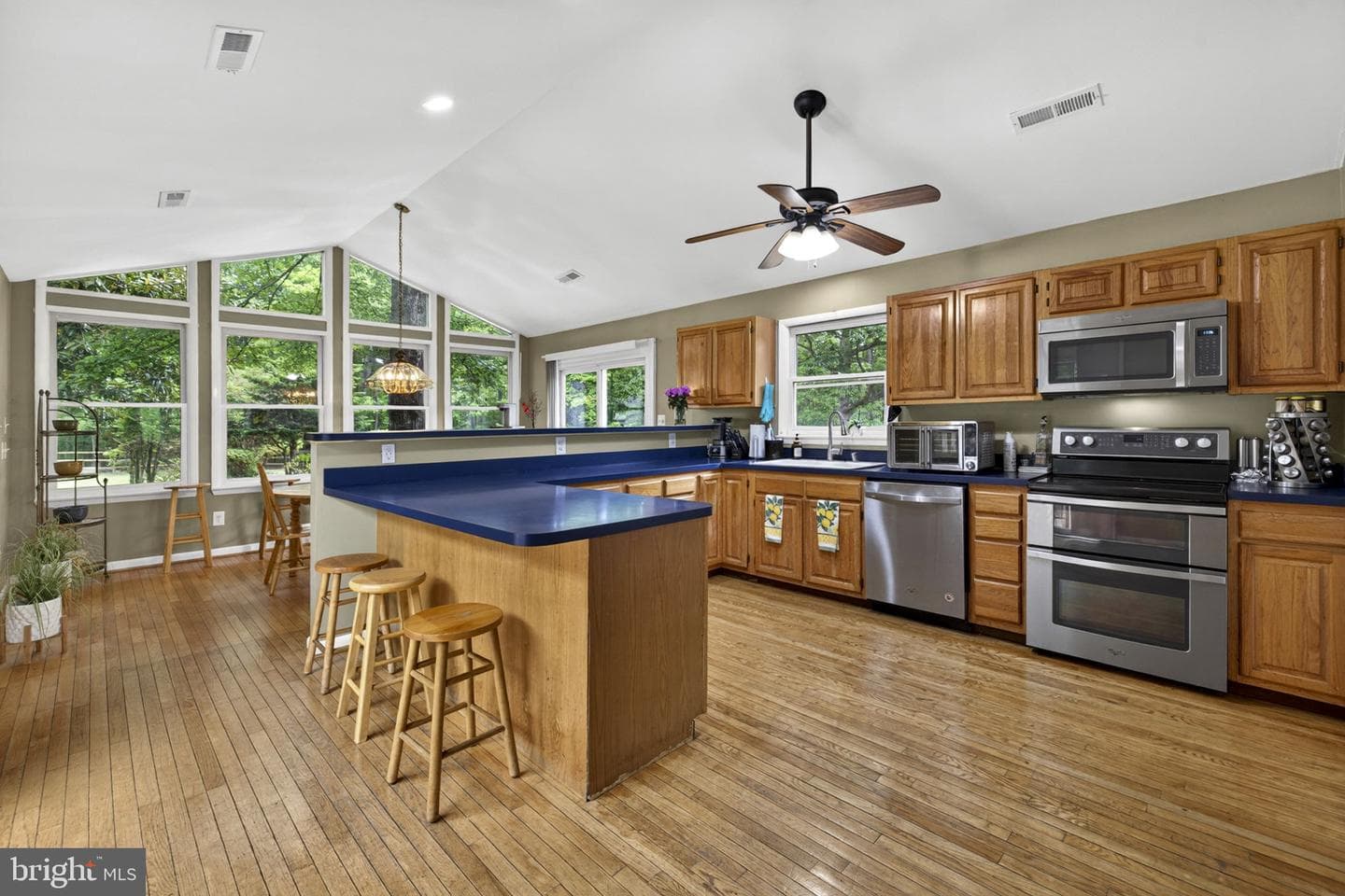 41726 Stumptown Road photo 15