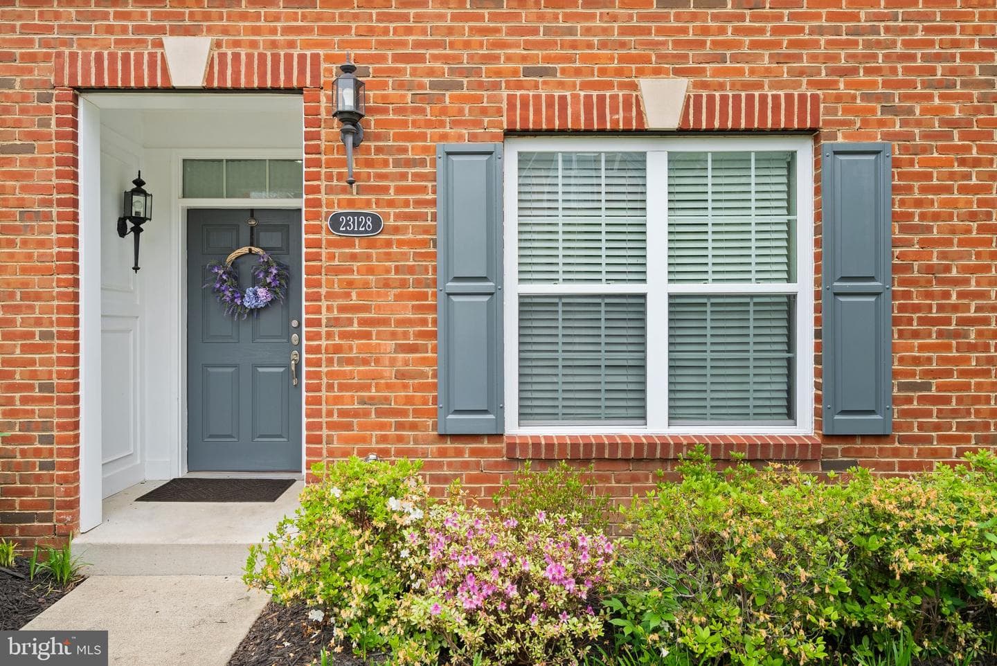 23128 Dunlop Heights Terrace photo 7