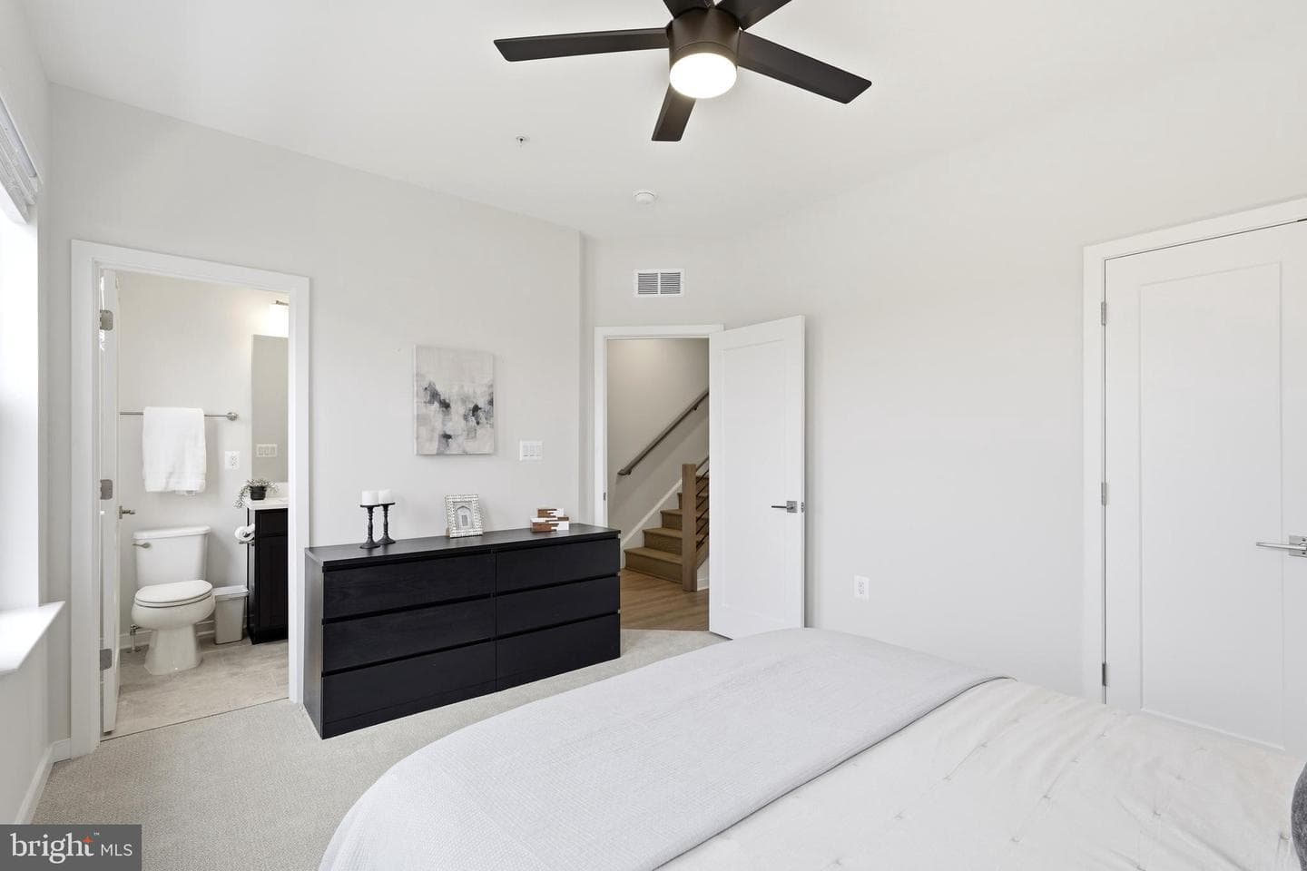 22801 Tawny Pine Square photo 57