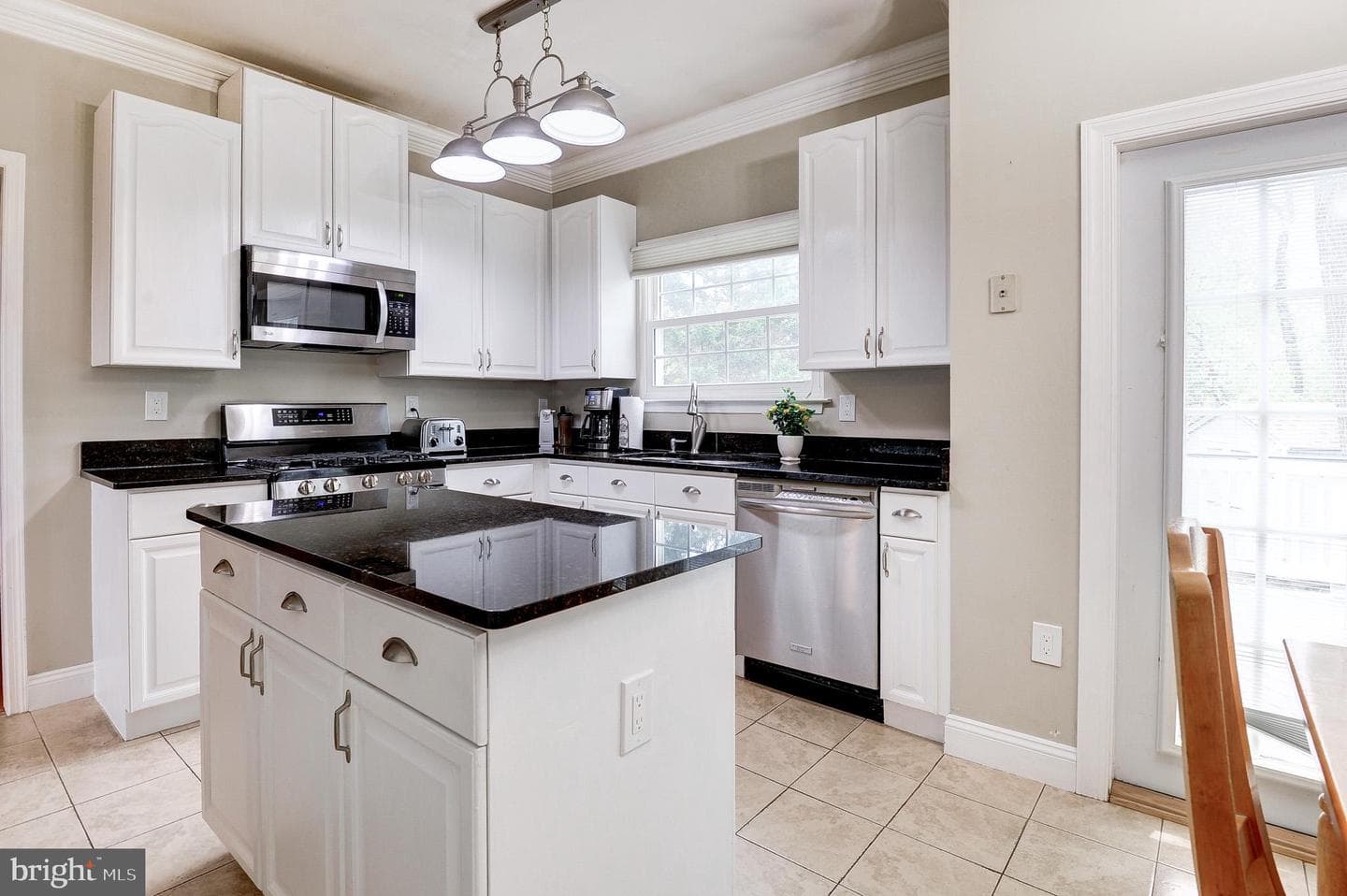 46571 Carlyle Court photo 14